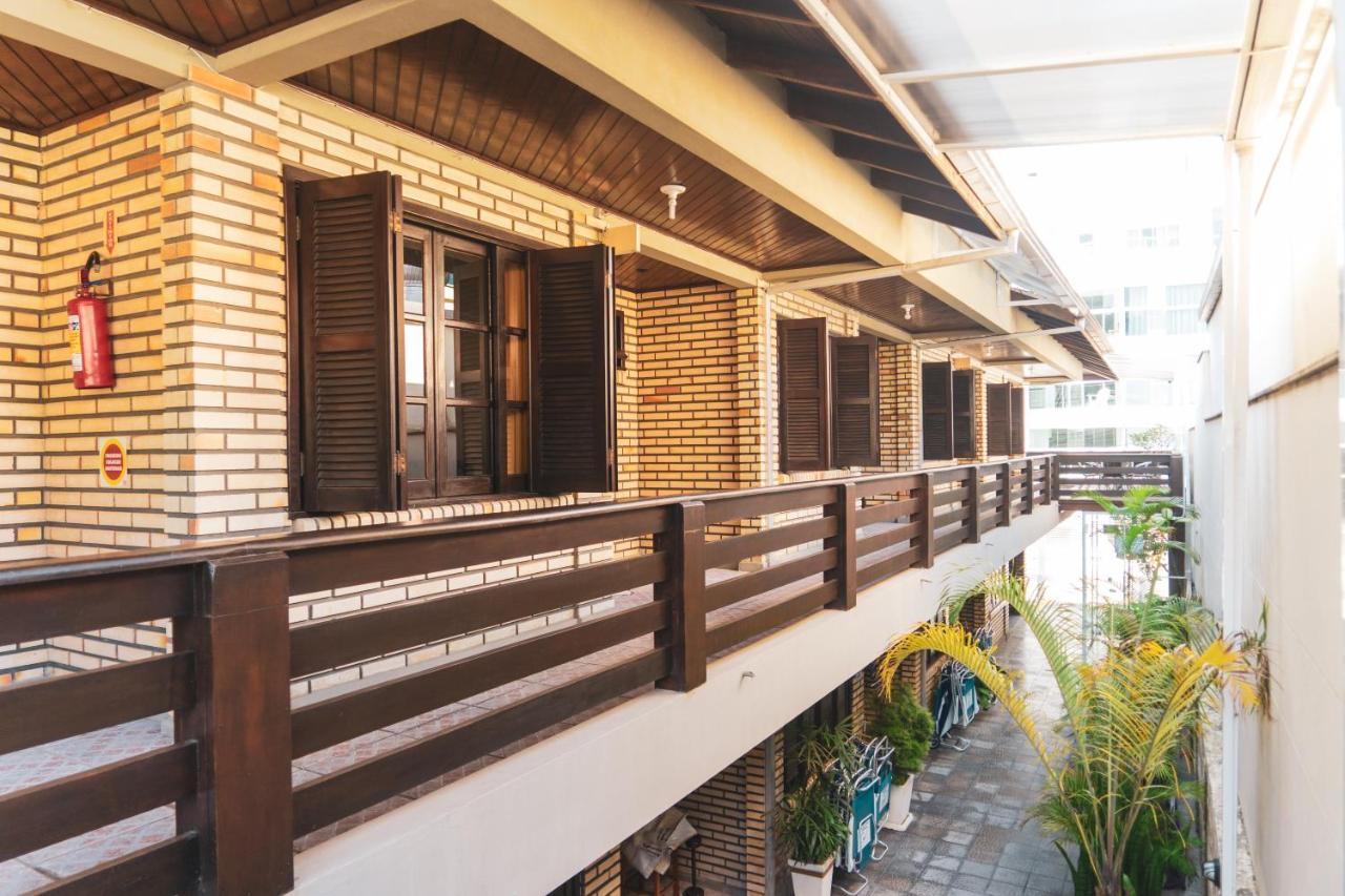 Inn água Marinha De Bombas - *
